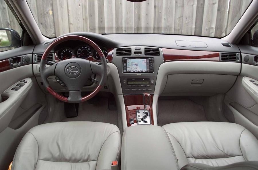  Lexus ES300 2002 года  (фото 10 из 10)